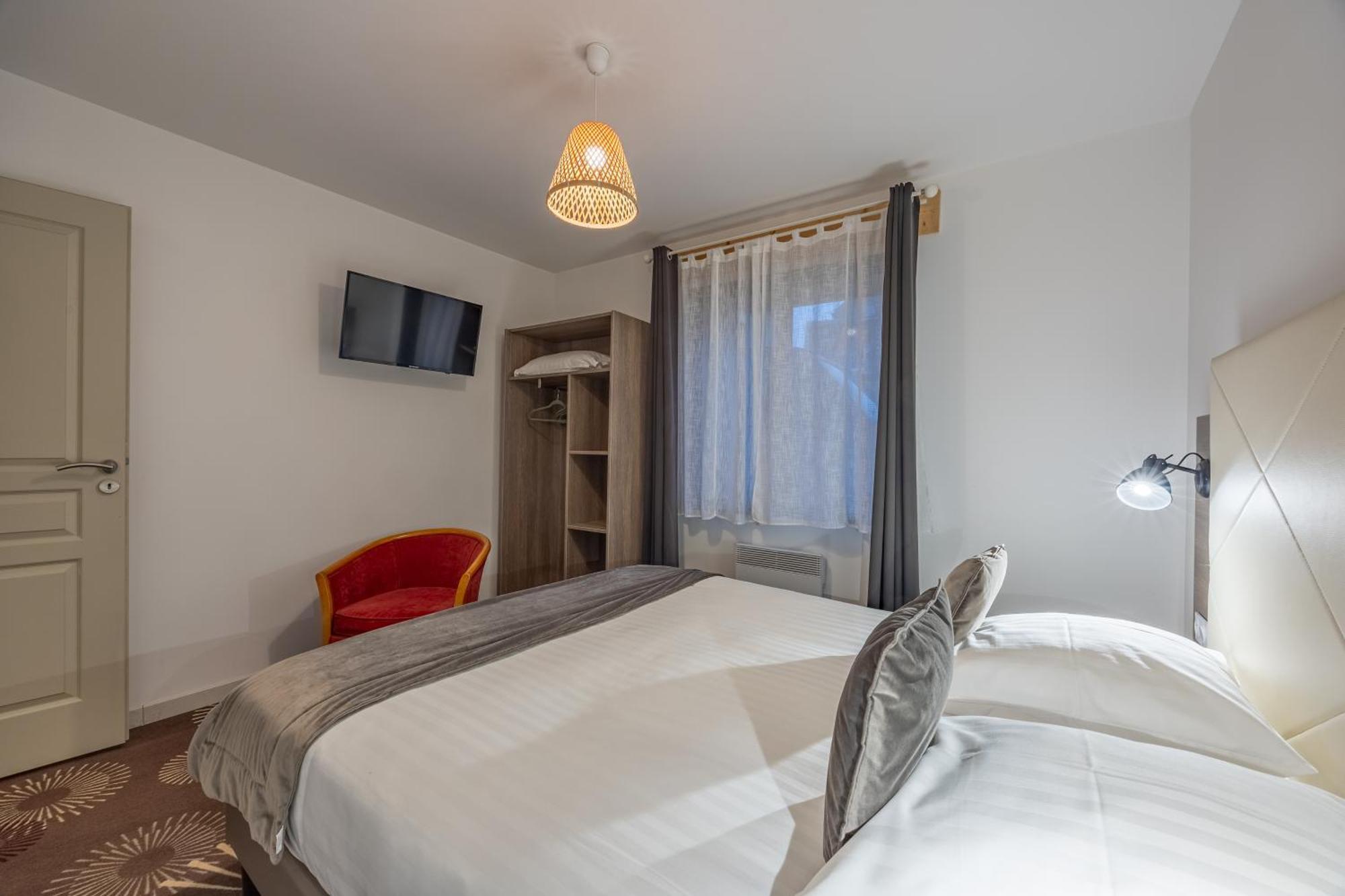 Logis Du Grand Pin Leilighet Saint-Martin-des-Entrées Eksteriør bilde